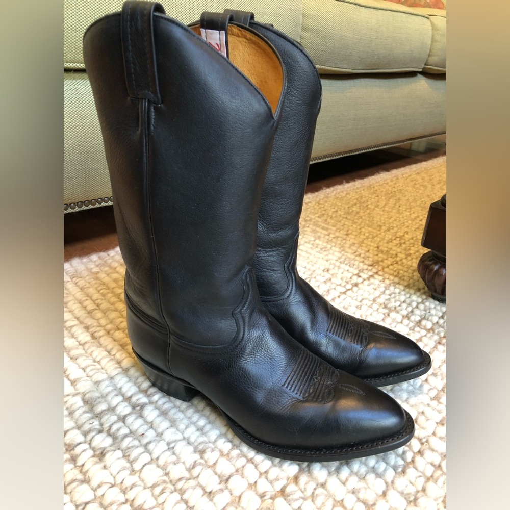 Men’s Tony Lama black leather boots
